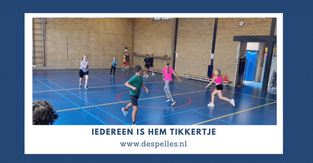 Iedereen is hem tikkertje in de gymles